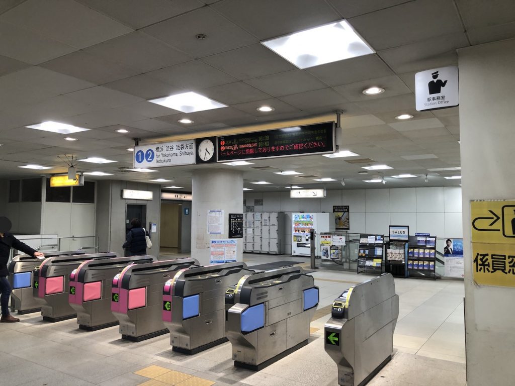 元町・中華街駅から横浜ベイホールへのアクセス画像1