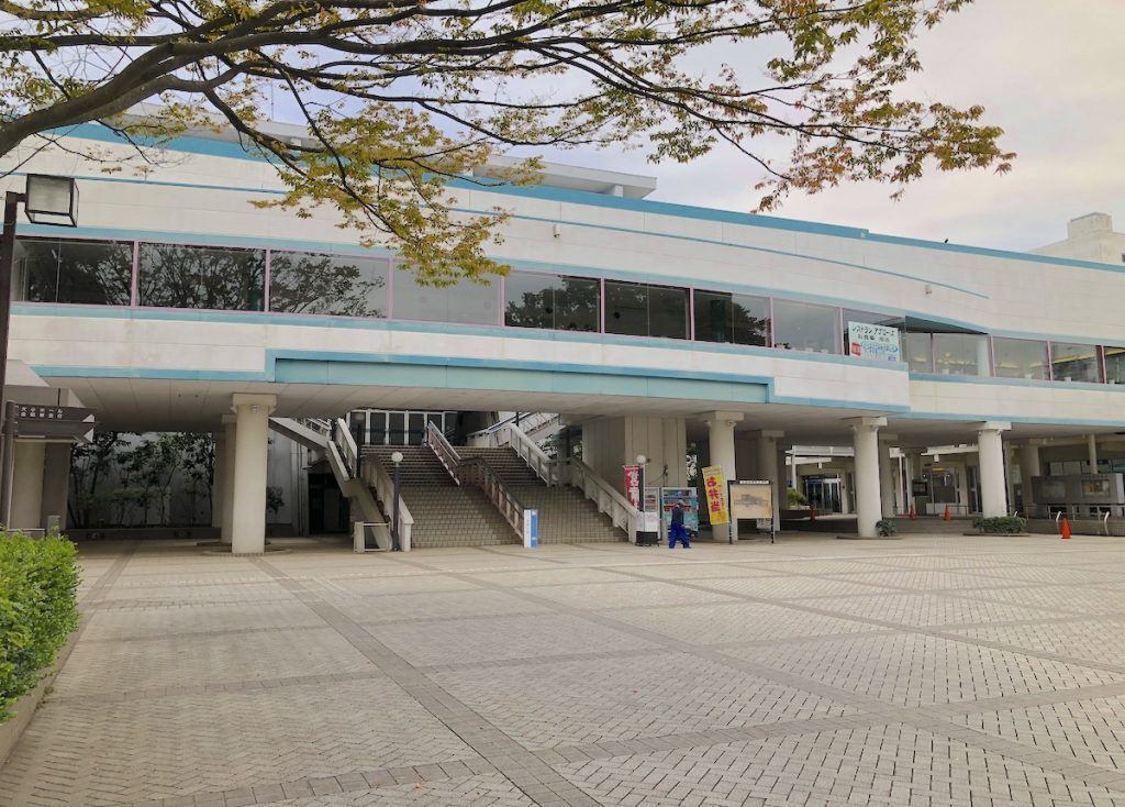藤沢市民会館の外観画像