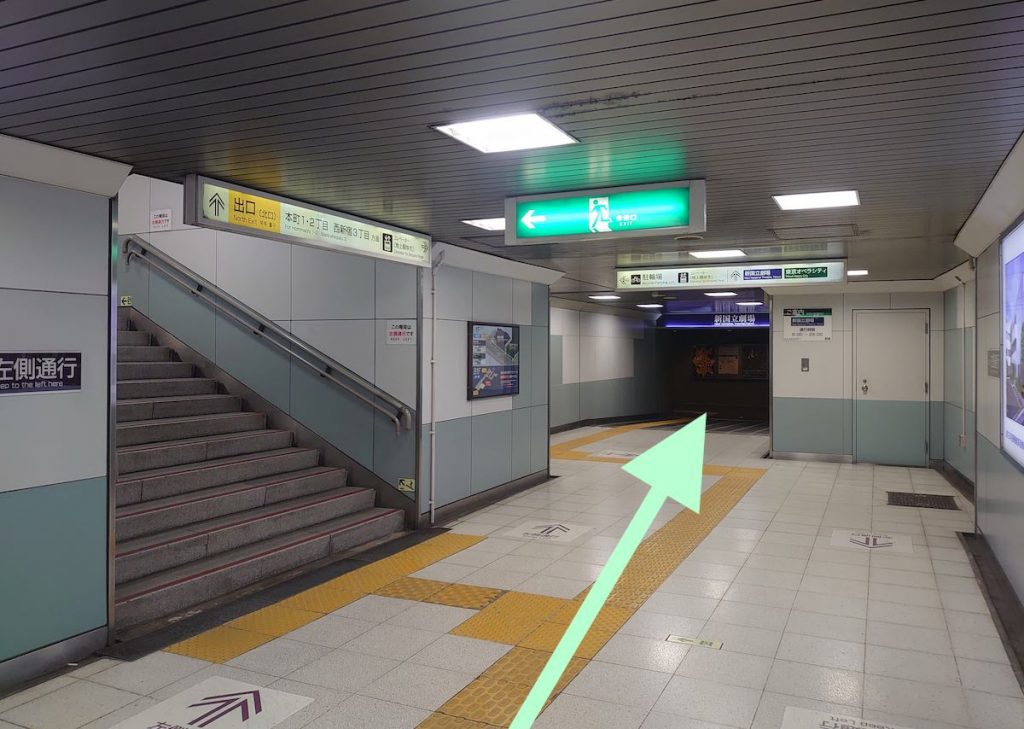 京王新線初台駅から新国立劇場へのアクセス画像3