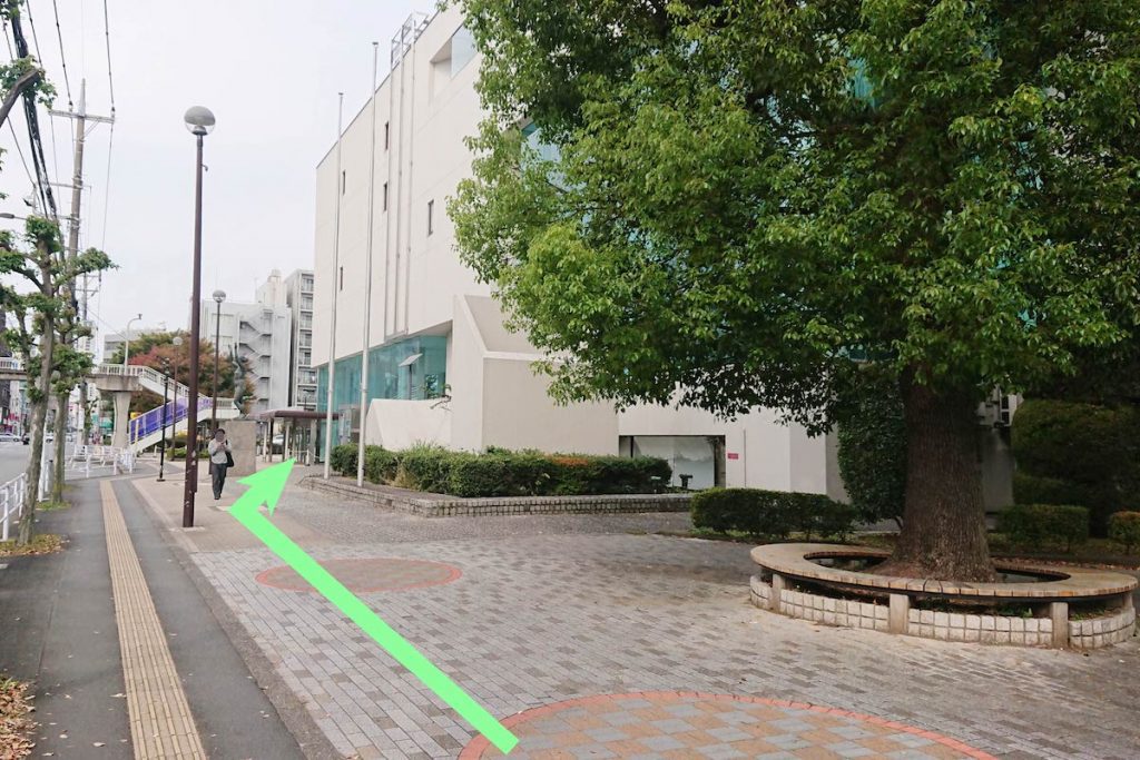 西国立駅から立川市市民会館(たましんRISURUホール)へのアクセス画像9