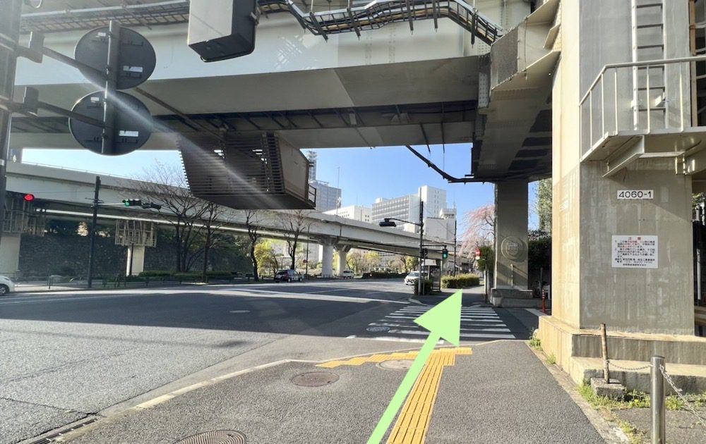 竹芝駅から一ツ橋ホールへのアクセス画像4