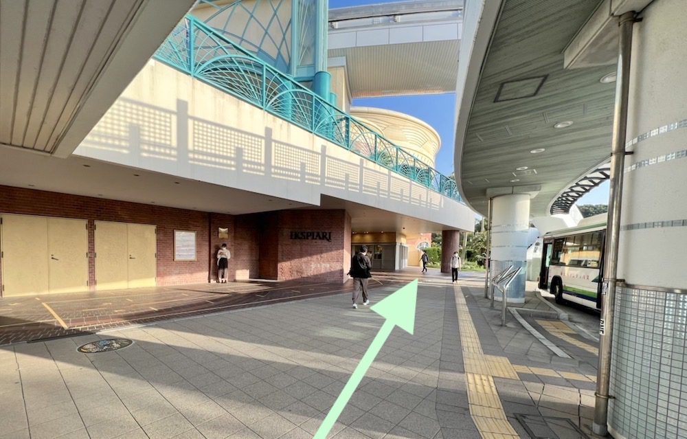 JR舞浜駅(イクスピアリ内を通らない行き方)から舞浜アンフィシアターへのアクセス画像5