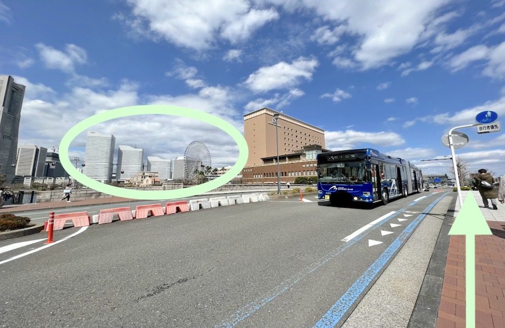 みなとみらい線馬車道駅から横浜赤レンガパークへのアクセス画像4