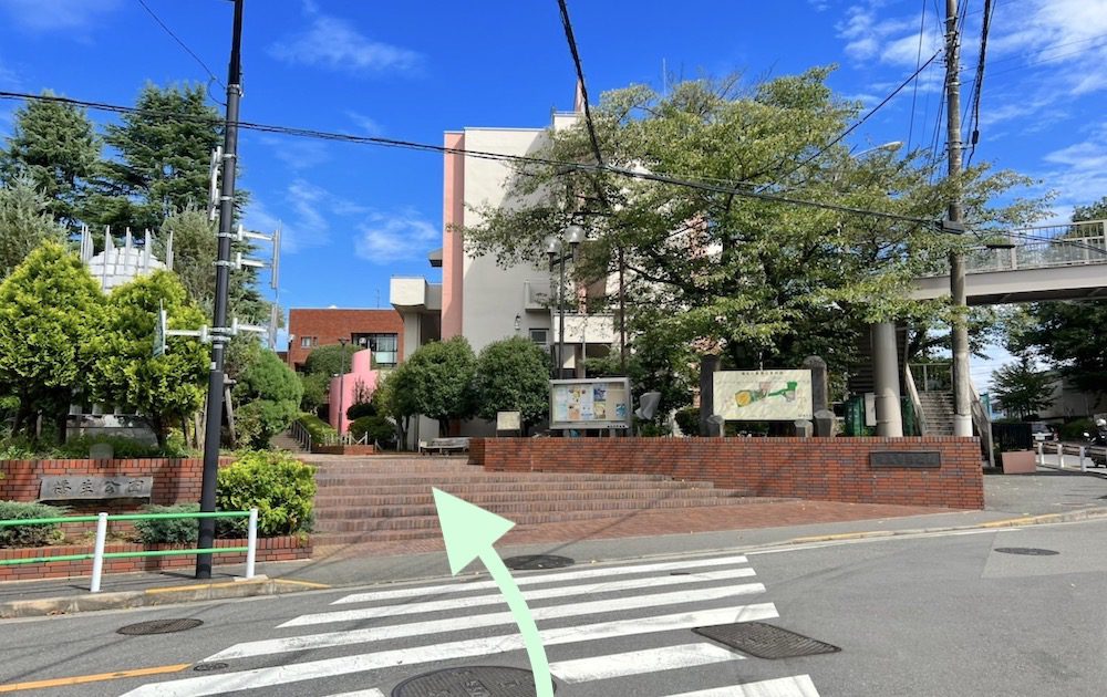 牛浜駅から福生市民会館(もくせいホール)へのアクセス画像15