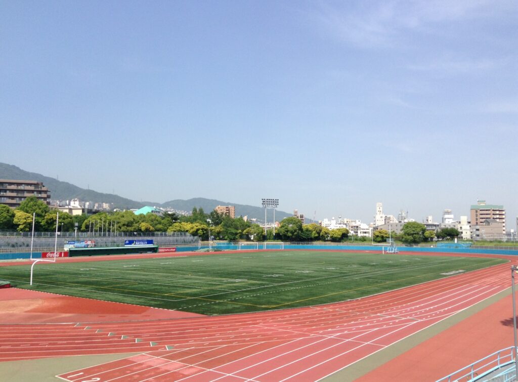 王子スタジアム(神戸市立王子スポーツセンター)のキャパシティ・座席表画像