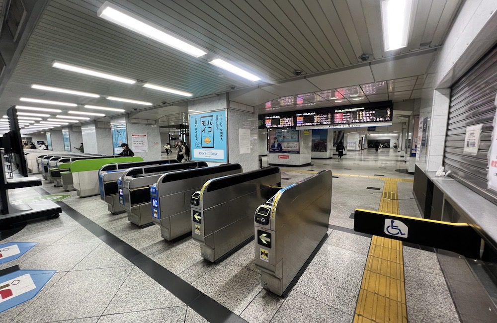 JR線大阪駅からザ・シンフォニーホールまでのアクセス画像1