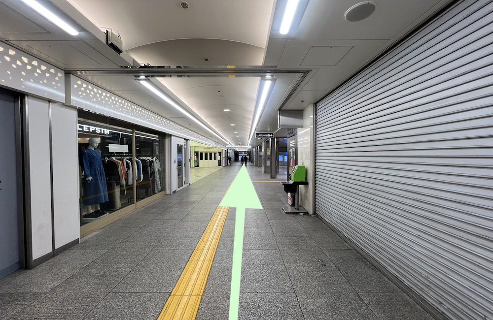 JR線大阪駅御堂筋から梅田芸術劇場へのアクセス画像13