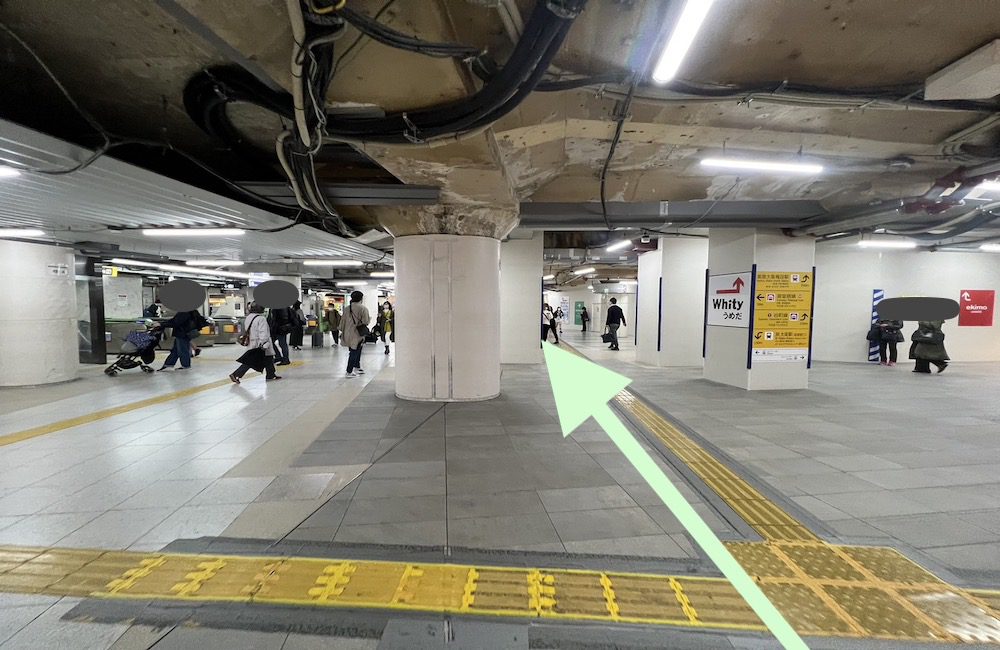 四つ橋線西梅田駅から梅田芸術劇場へのアクセス画像7