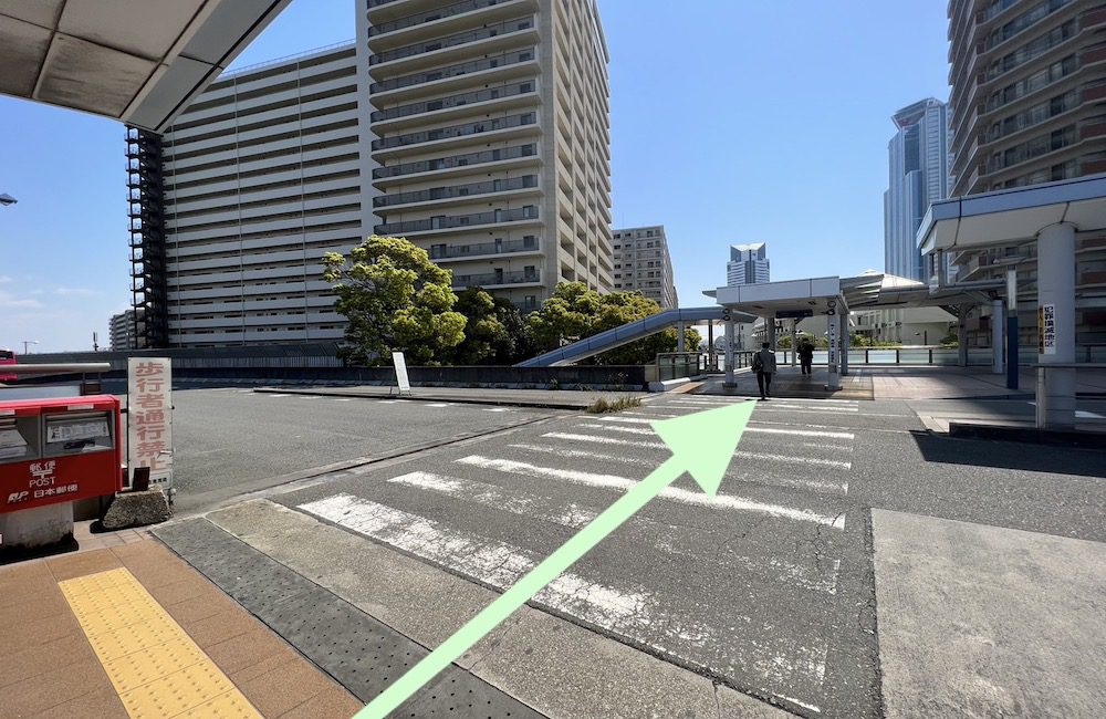 大阪メトロ中央線コスモスクエア駅からインテックス大阪へのアクセス画像3