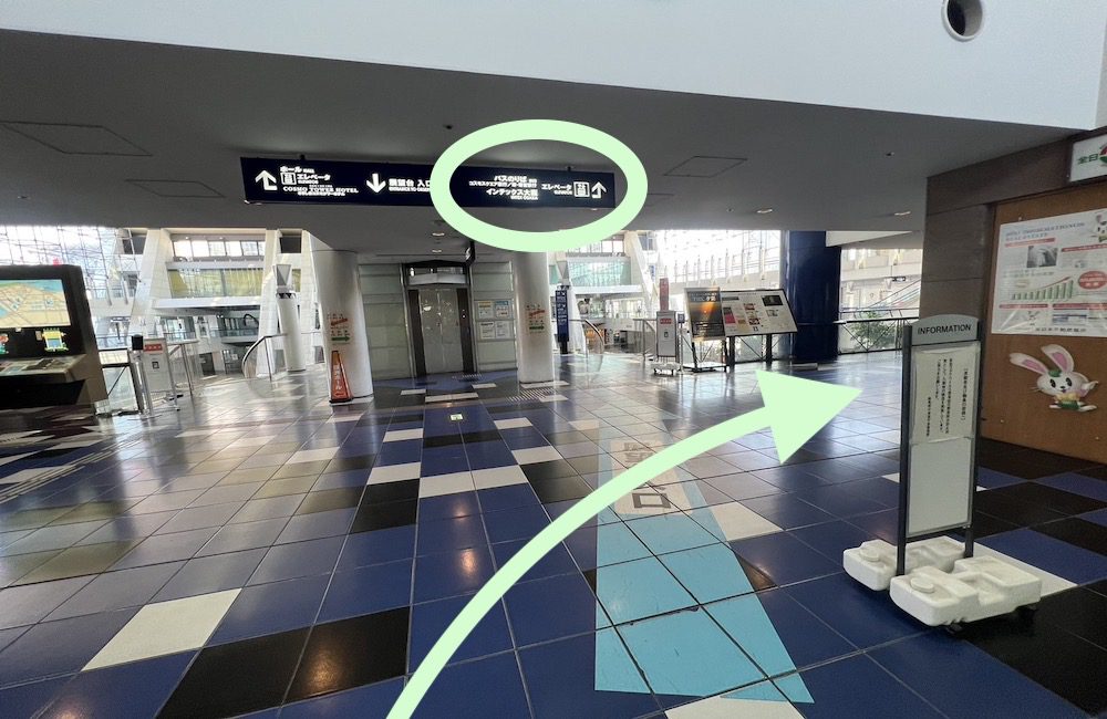 大阪メトロ南港ポートタウン線トレードセンター駅からインテックス大阪へのアクセス画像12