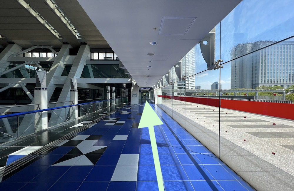 大阪メトロ南港ポートタウン線トレードセンター駅からインテックス大阪へのアクセス画像13